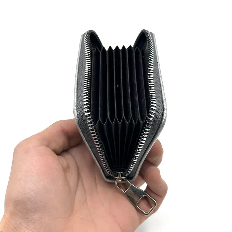 جاکارتی کروم هارتز Chrome Hearts کد 2 — تصویر ۲