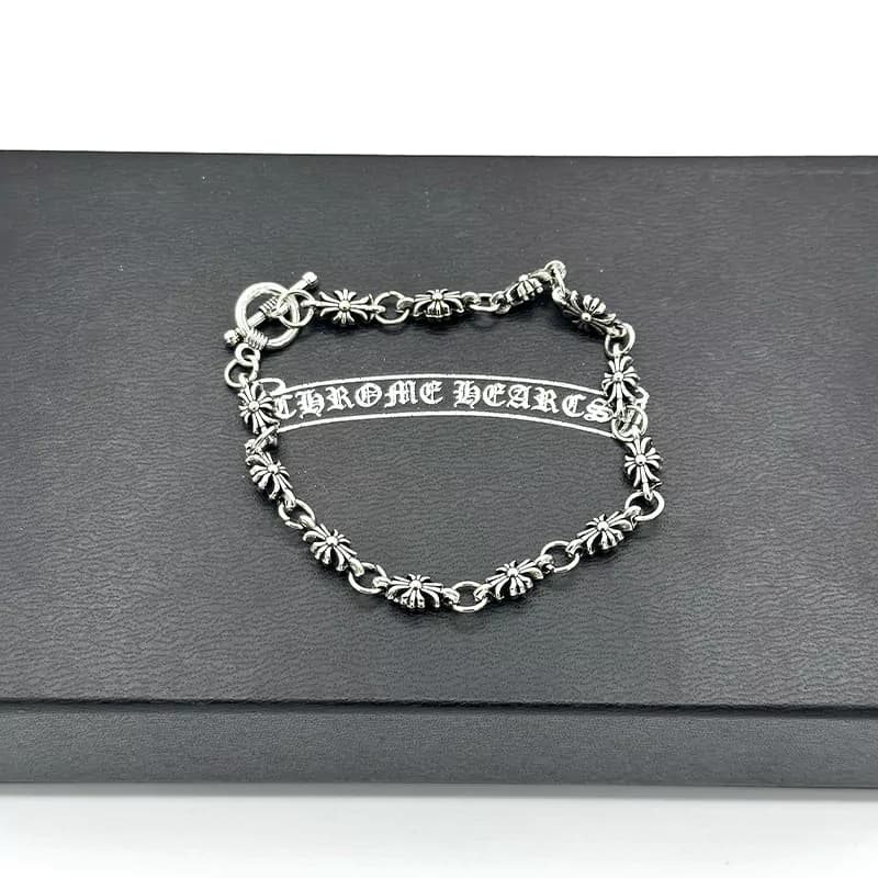 دستبند کروم هارتز Chrome Hearts کد 1 — تصویر ۲