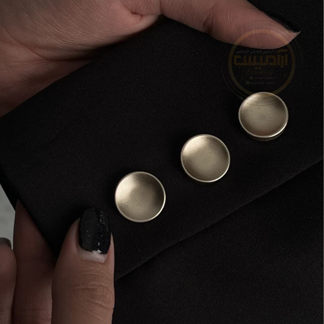 مانتو کتی مازراتی لنا — تصویر ۵