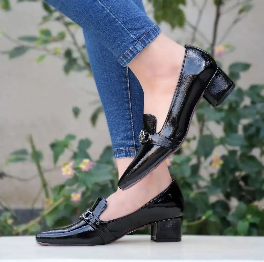 کفش ورنی چروک اصل کد 4428 — تصویر ۳
