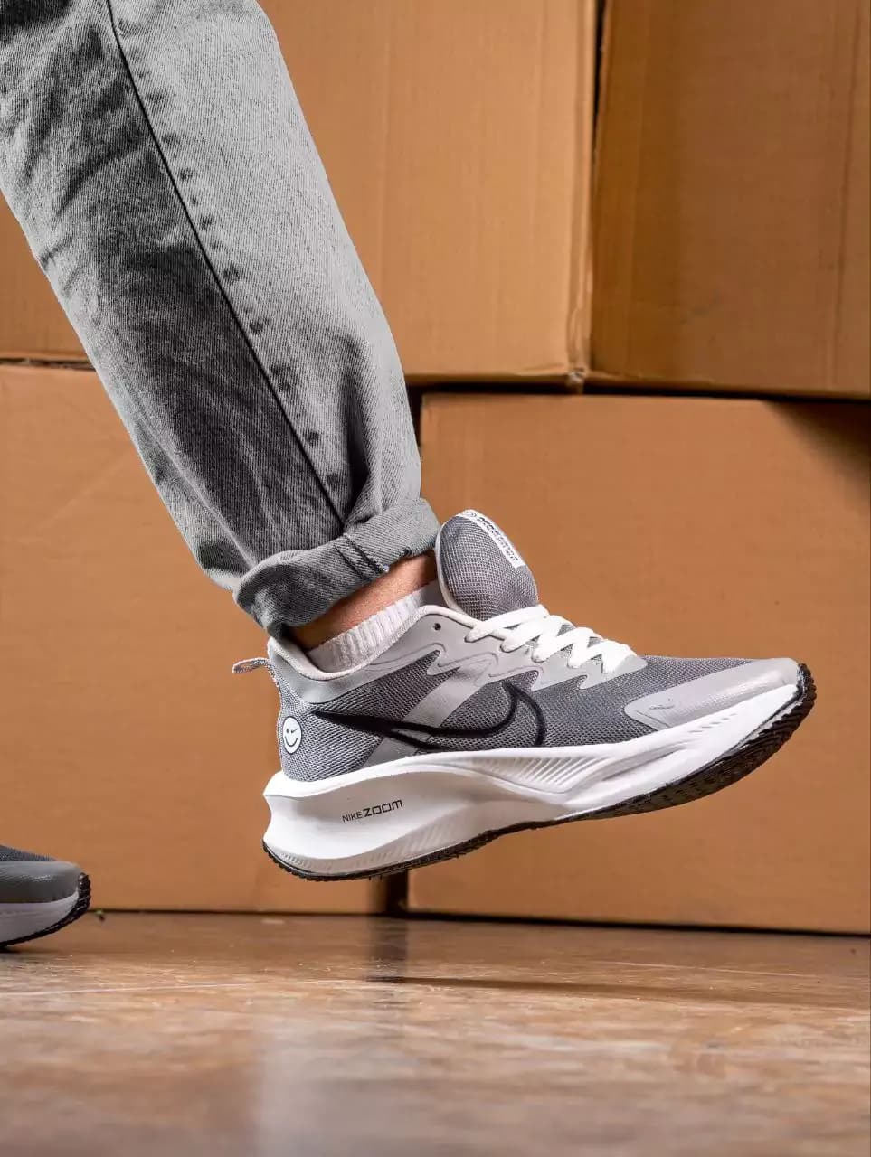 کفش اسپرت مردانه مدل نایکی zoom x خاکستری