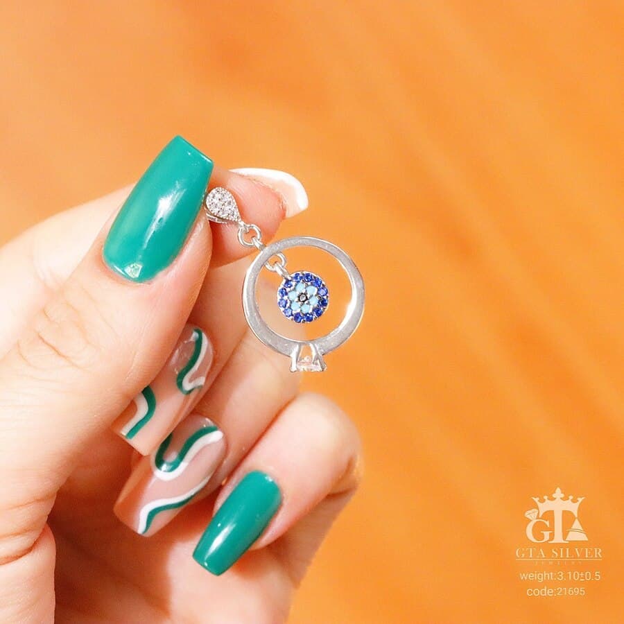 مدال نقره میکرو طرح حلقه و چشم نظر کد 21695 — تصویر ۲