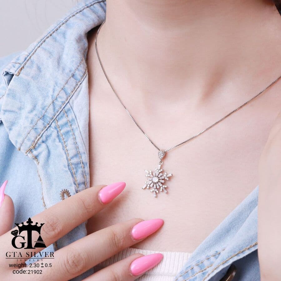 مدال نقره زنانه دانه برف میکرو کد 21902 — تصویر ۲