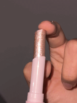 سایه چشم استیکی کرستالی ژله ای رنگ Aura Blitz شیگلم SHEGLAM — تصویر ۲