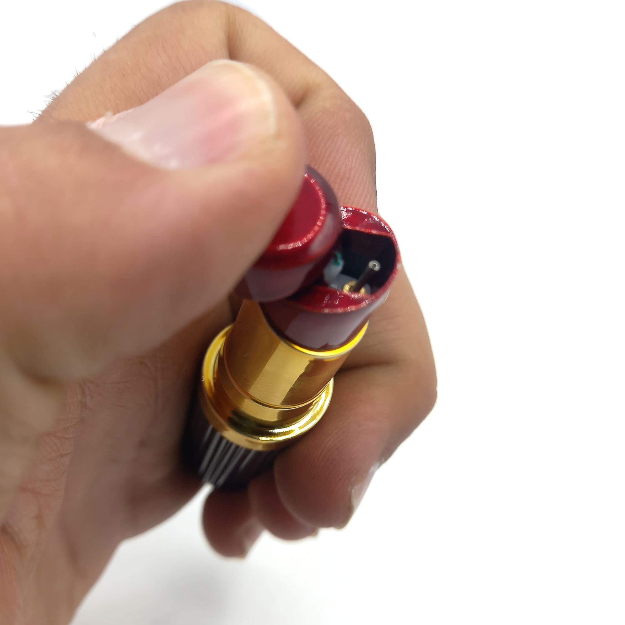 فندک فانتزی مدل رژ لب مشکی کد A110048 — تصویر ۴