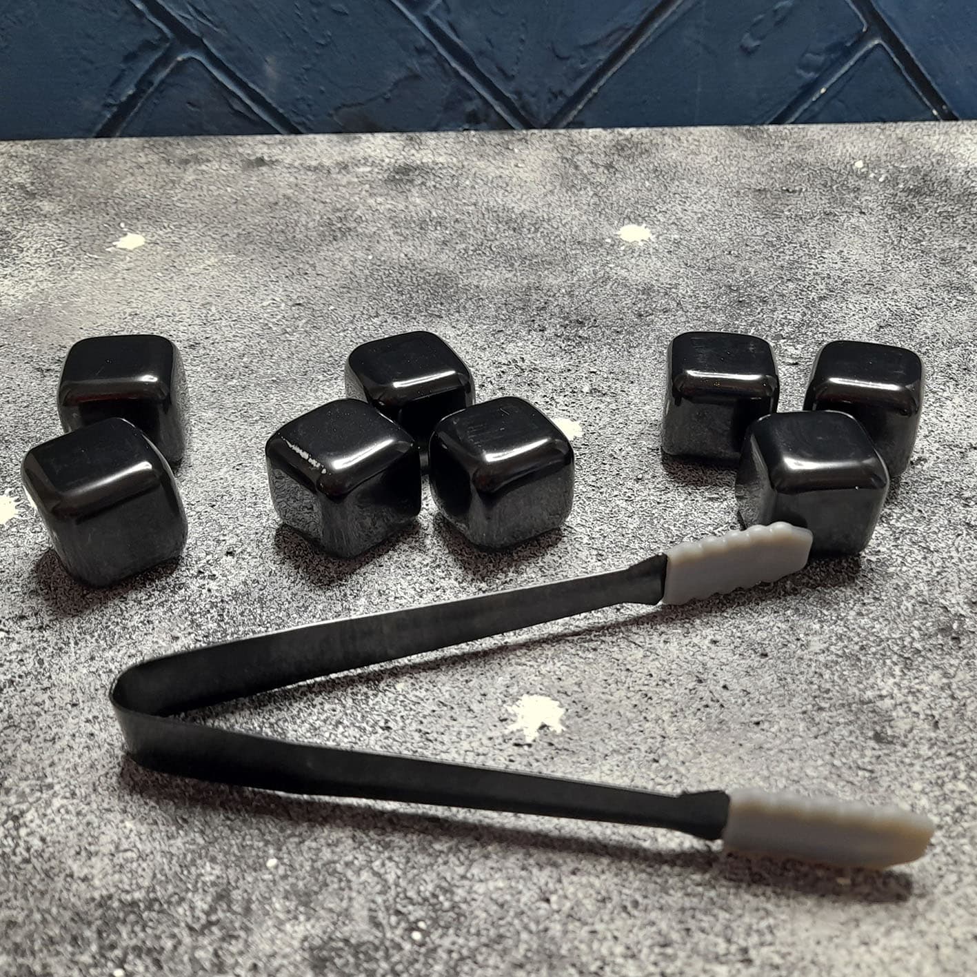 یخ فلزی مکعبی استیل 8 عددی مشکی کد k310007 — تصویر ۵
