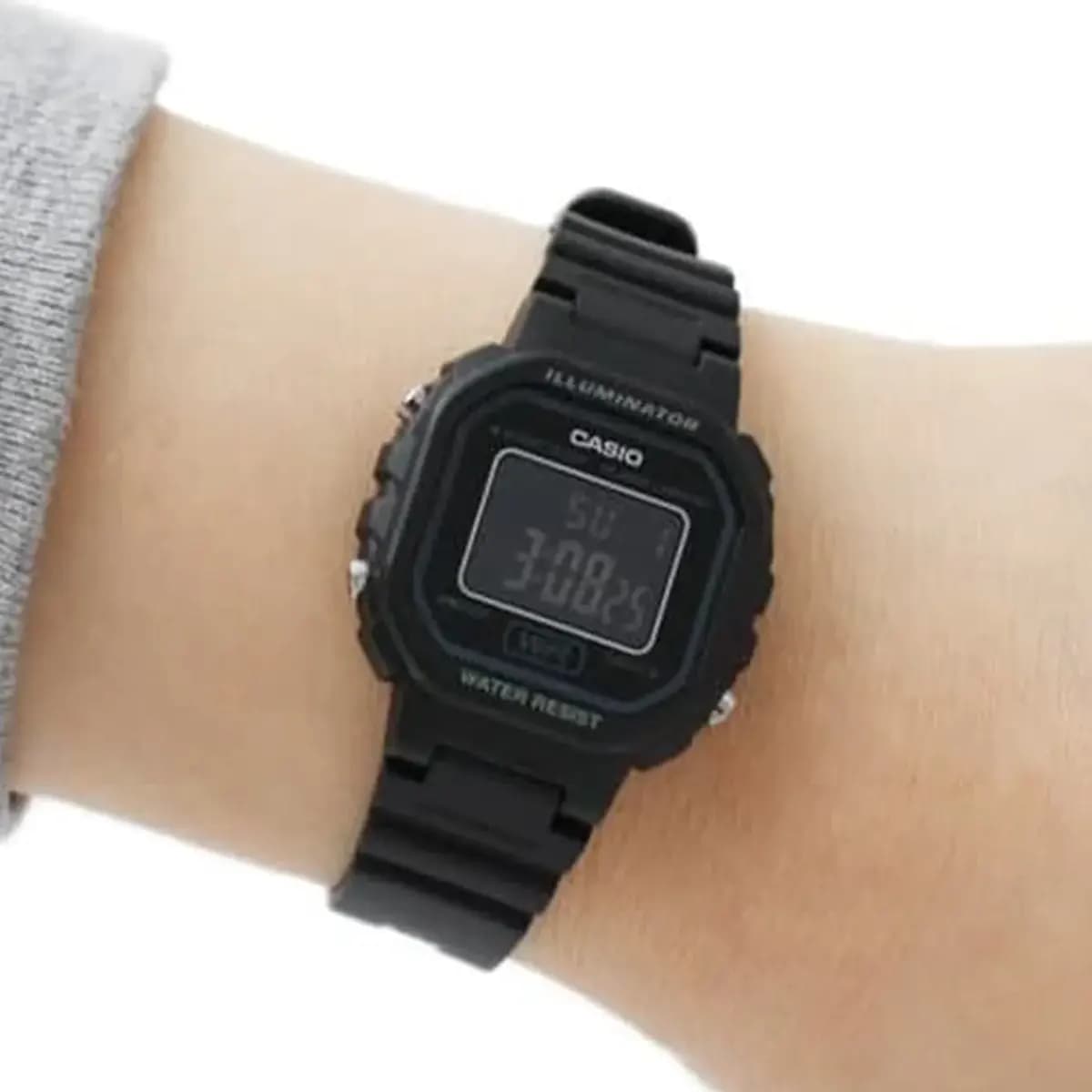 ساعت مچی زنانه اصل کاسیو (casio) زیرمجموعه استاندارد مدل LA-20WH-1BDF — تصویر ۸