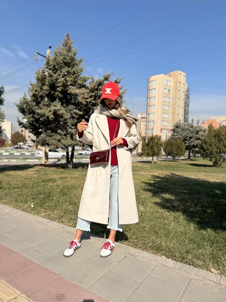 پالتو زنانه فوتر بلند — تصویر ۴