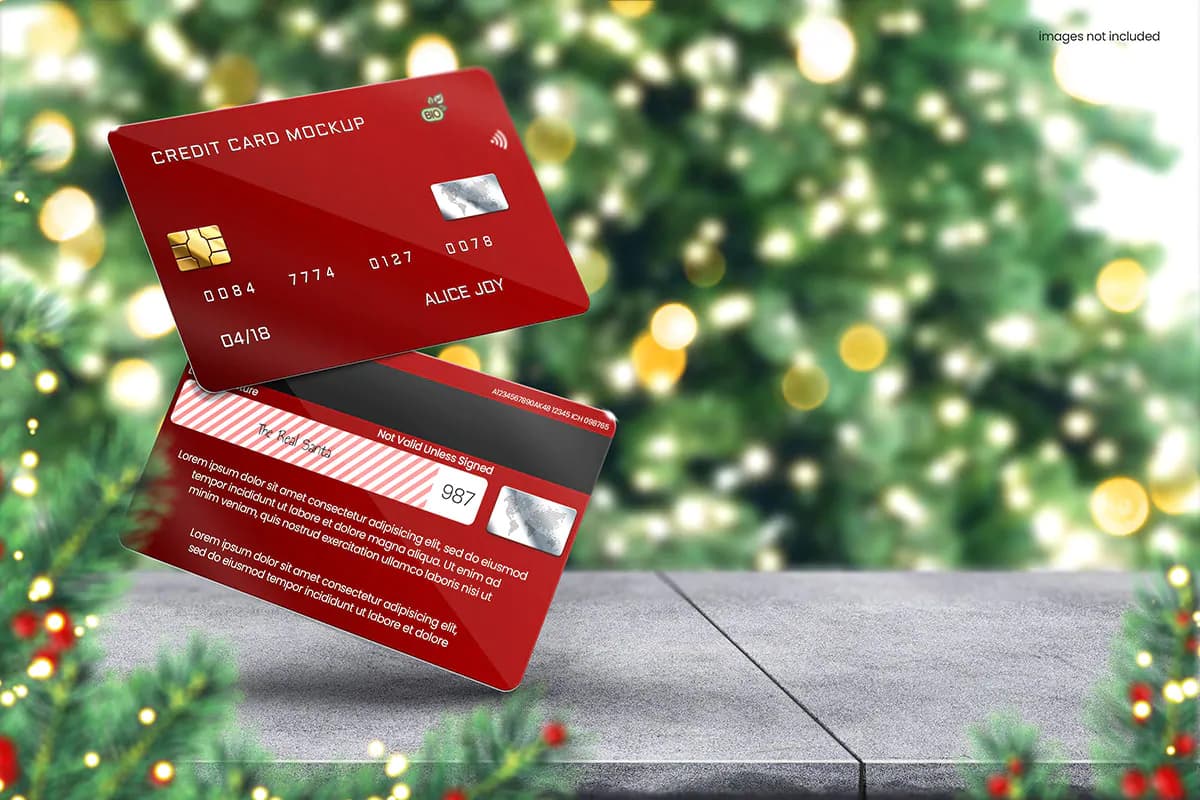 موکاپ کارت اعتباری با تم کریسمس روی میز چوبی — تصویر ۴