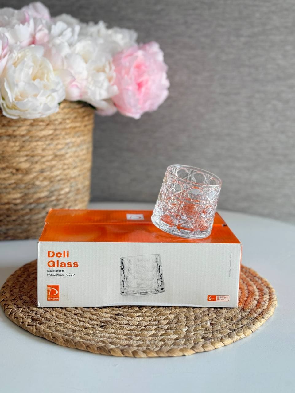 نیم لیوان چرخشی دلی deli مدل دیور