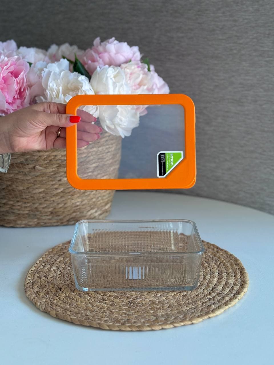 ظرف شیشه ای شیاردار 1/1 لیتر درب سیلیکونی لیمون کد 2098 — تصویر ۳