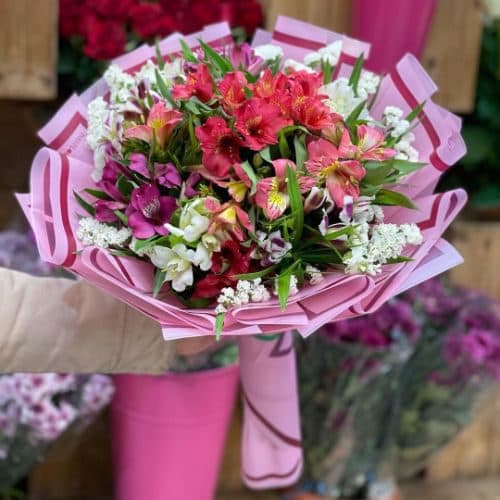 دسته گل برای شرکت صدر آرین امیرآباد 100a2053