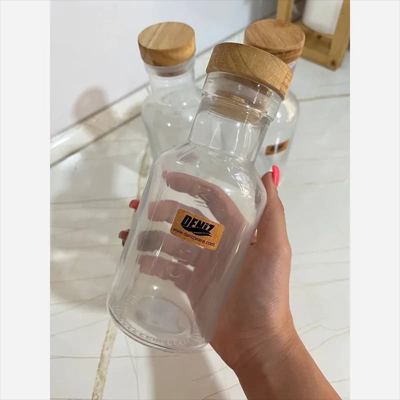 بطری شیر مینی در چوبی دنیز