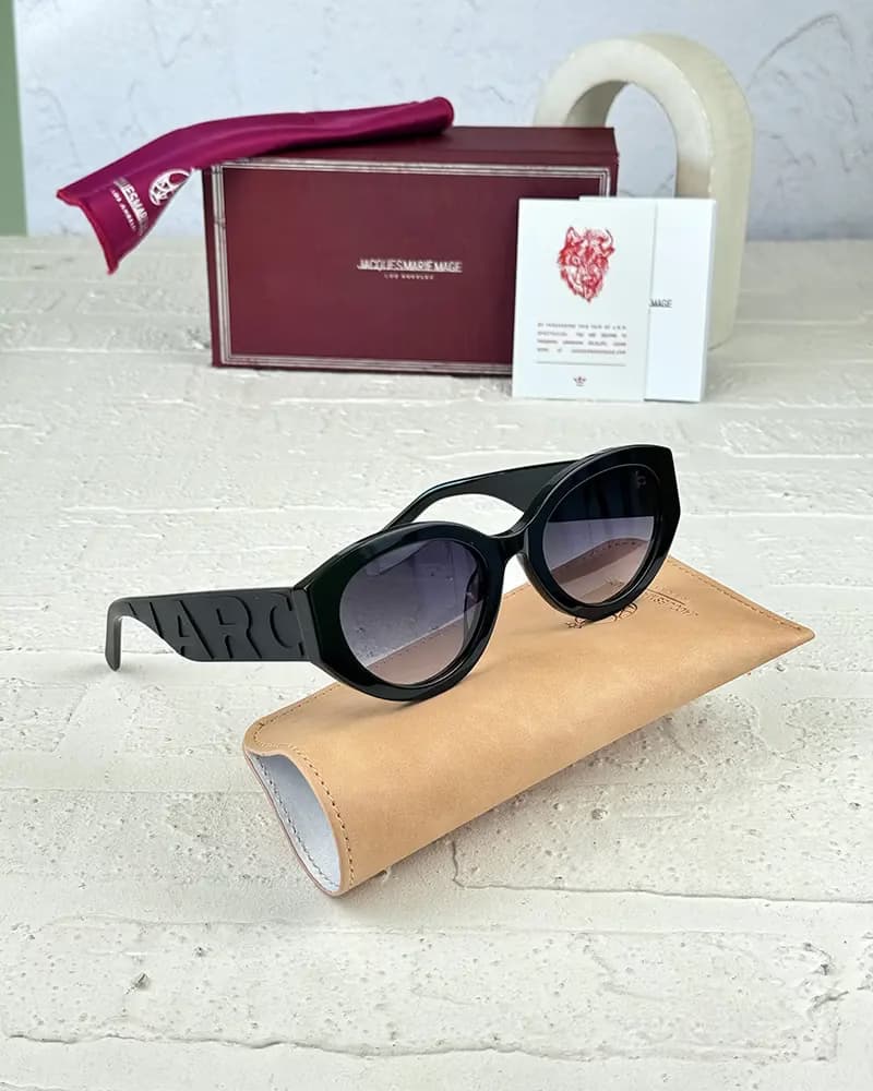 عینک آفتابی زنانه مارک جیکوبز مدل MARC JACOBS MJ694S — تصویر ۳