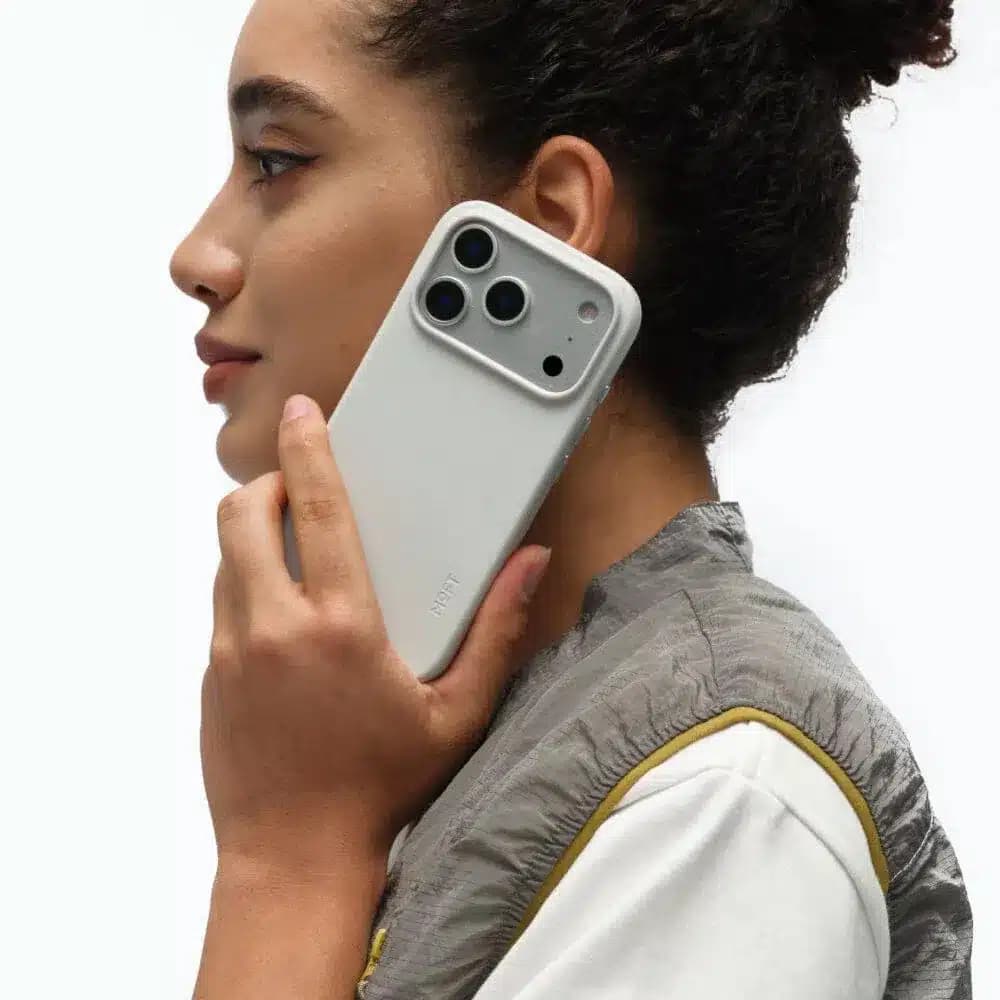 قاب مافت مدل MOFT Snap Case MOVAS مناسب برای iPhone 17 Pro رنگ مشکی — تصویر ۳