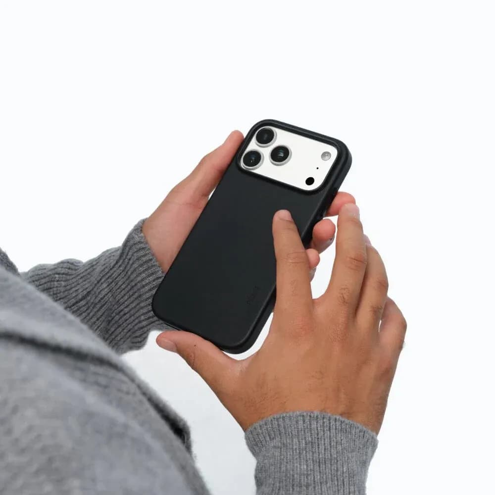قاب مافت مدل MOFT Snap Case MOVAS مناسب برای iPhone 17 Pro Max رنگ مشکی — تصویر ۶