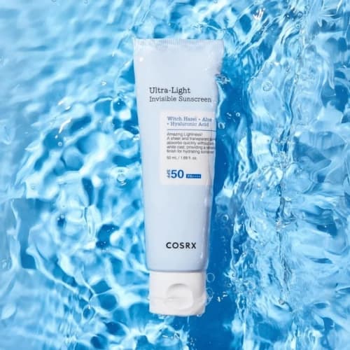ضد آفتاب بی‌رنگ اولترا لایت کوزارکس SPF50+ PA++++ حجم ۵۰ میل — تصویر ۴