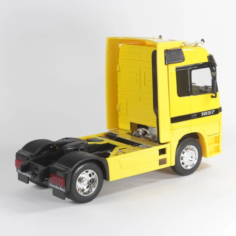 ماکت ماشین وِلی مدل Mercedes Benz Actros کد 0254 — تصویر ۳