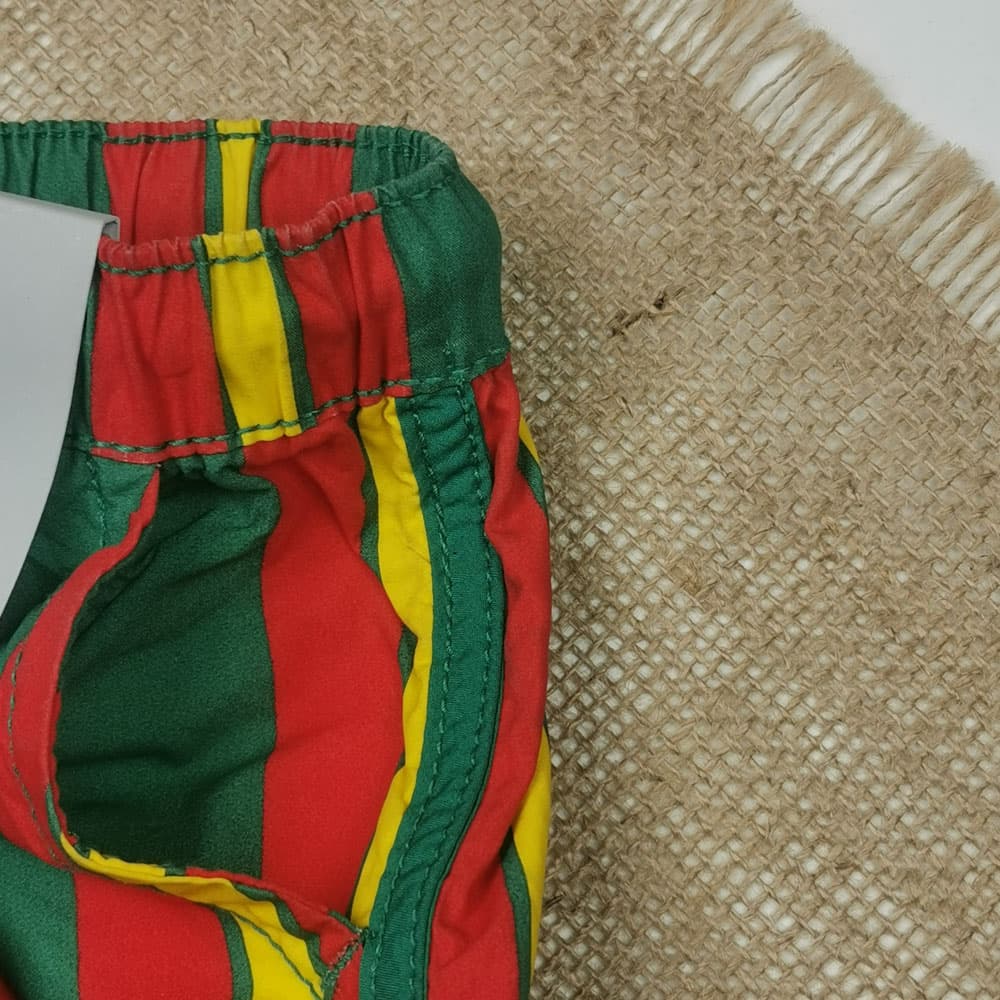 شلوارک پسرانه برند Tu طرح راه راه جیب دار کمربند دار سبز رنگ – 2 تا 3 سال — تصویر ۴