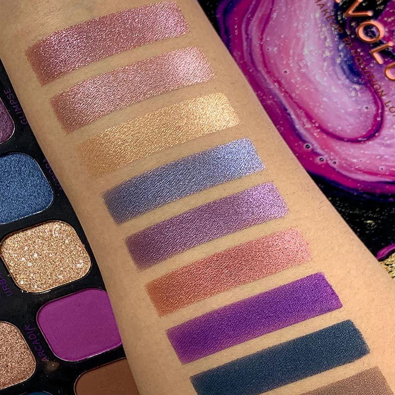 پالت سایه 18 رنگ رولوشن مدل Forever Flawless Eutopia — تصویر ۵