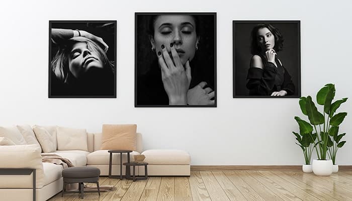 فایل لایه باز موکاپ مجموعه قاب عکس روی دیوار