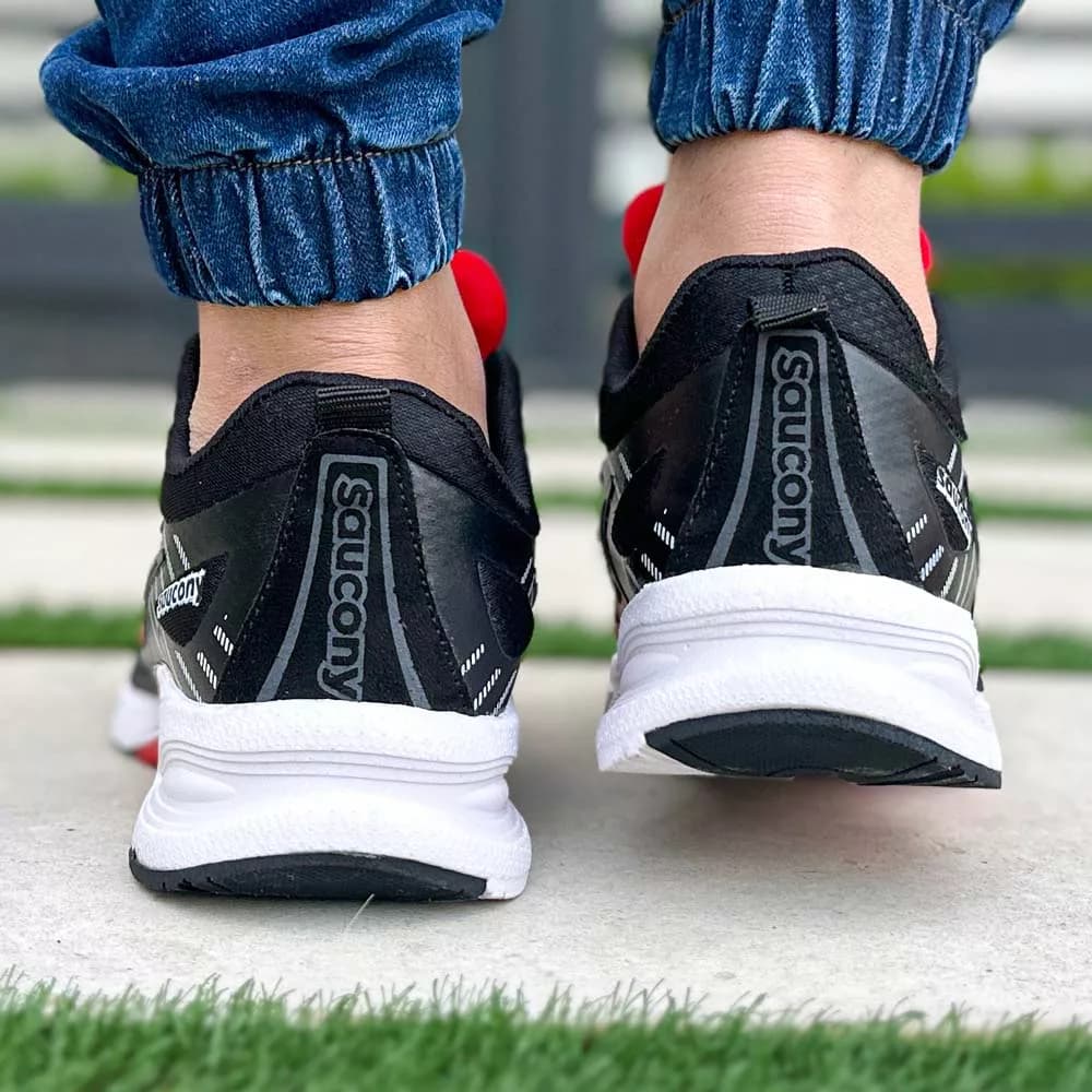 کتانی مردانه Saucony مشکی کد 25865 — تصویر ۳