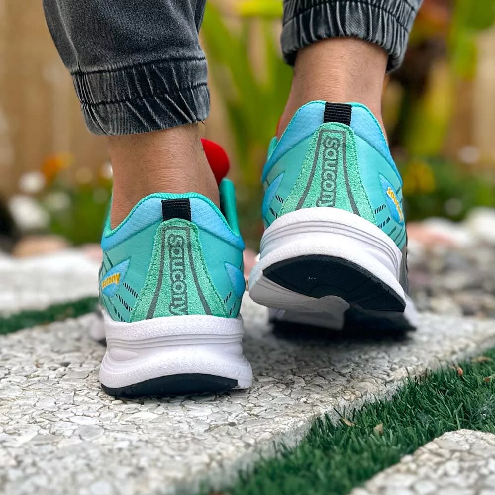 کتانی مردانه Saucony فیروزه ای کد 25832 — تصویر ۳