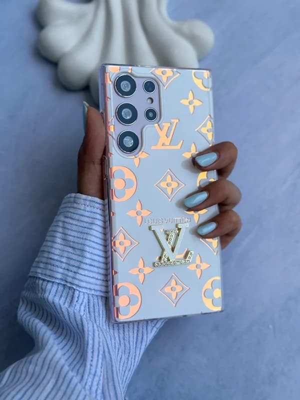 قاب Louis Vuitton طرح هولوگرامی گوشی سامسونگ A31 — تصویر ۲