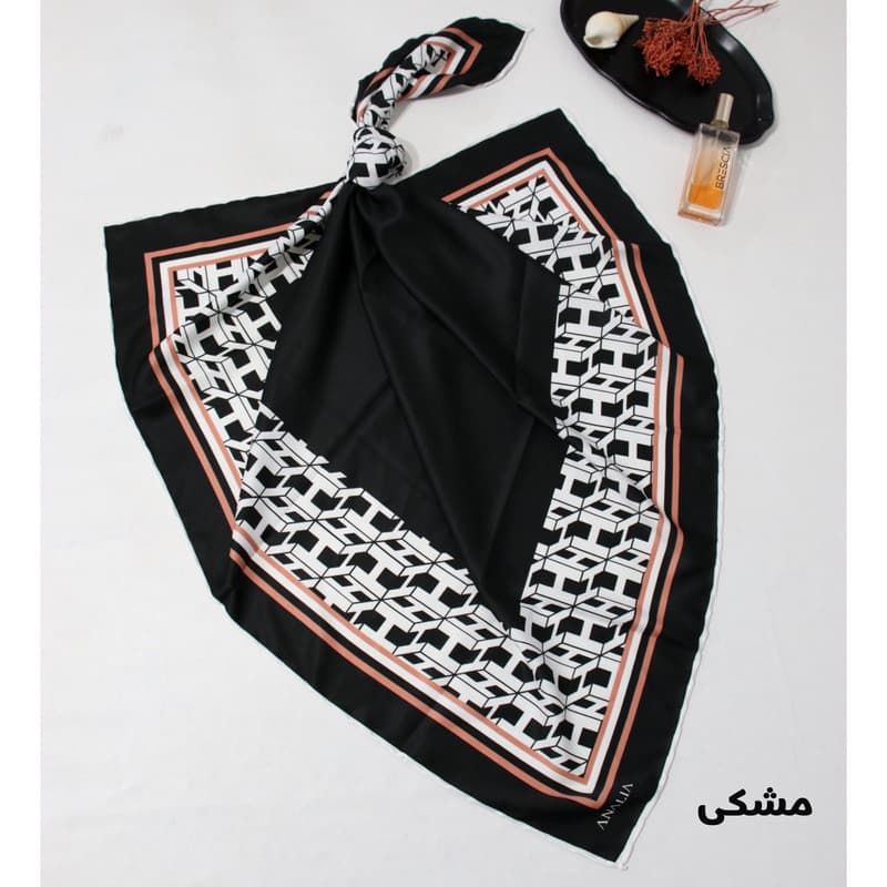 روسری زنانه مدل ساده ابریشم کد a-5010 — تصویر ۲