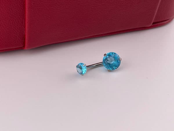 پیرسینگ ناف نقره ای با نگین فیروزه ای — تصویر ۳
