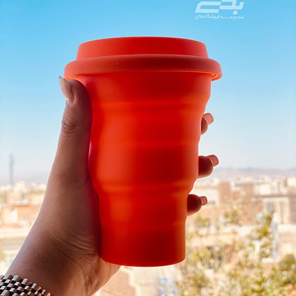 لیوان سیلیکونی درب دار — تصویر ۴