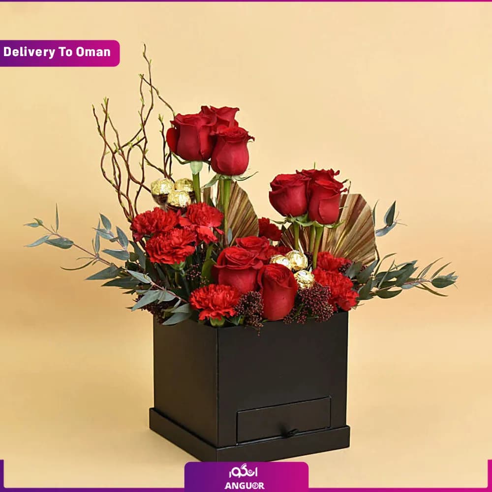 باکس گل و شکلات عشق (تحویل در عمان)
