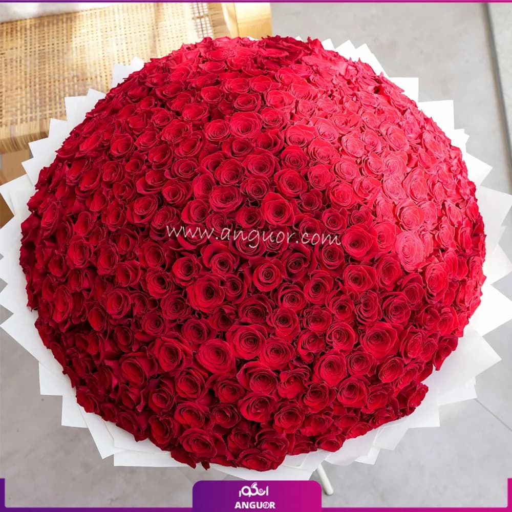 دسته گل رز قرمز 365 شاخه — تصویر ۲