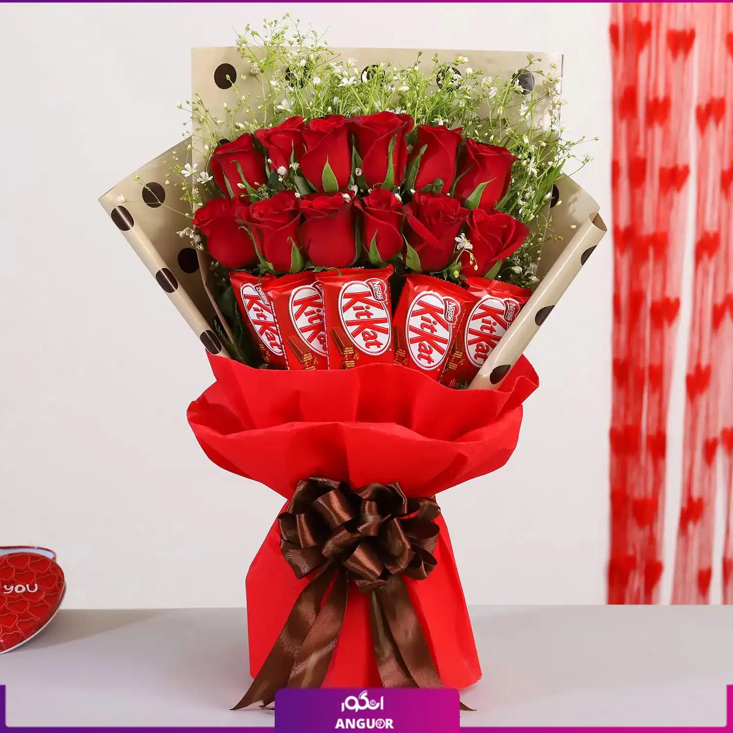 دسته گل رز قرمز با شکلات کیت کت | Kit Kat Chocolate