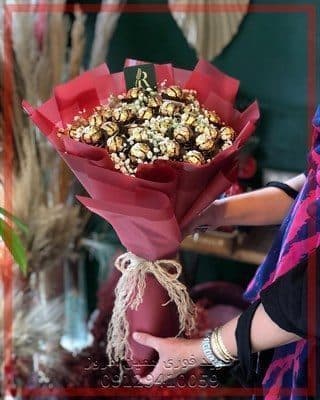 گلفروشی نزدیک هاستل تجریش