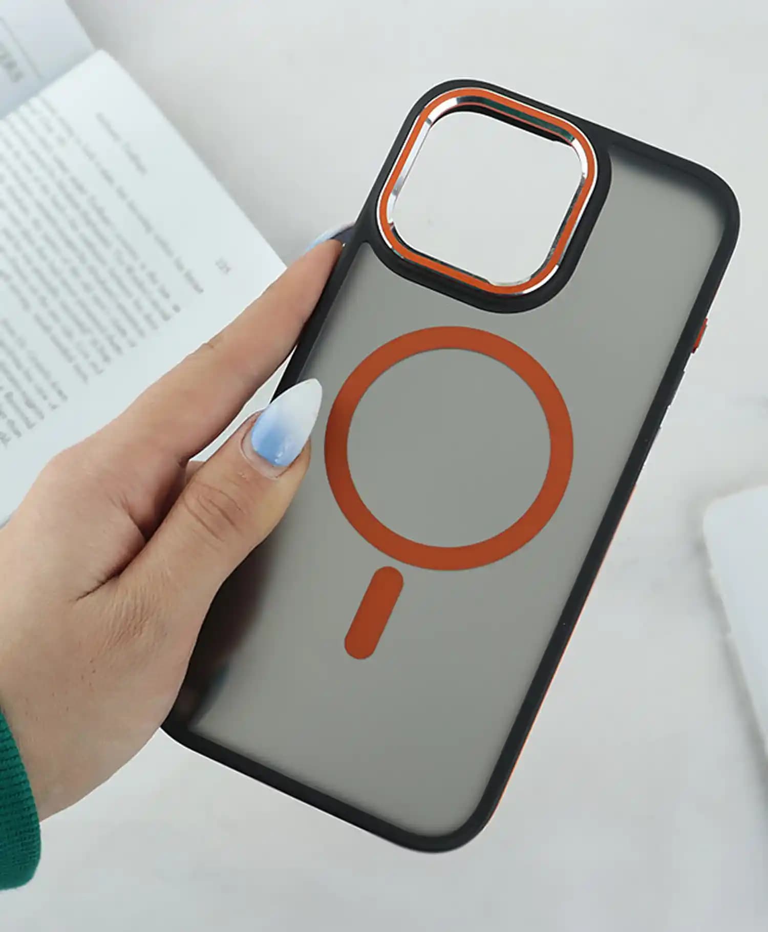 قاب مات مگسیفدار لینکس گوشی موبایل آیفون Iphone 16 Pro Max — تصویر ۲