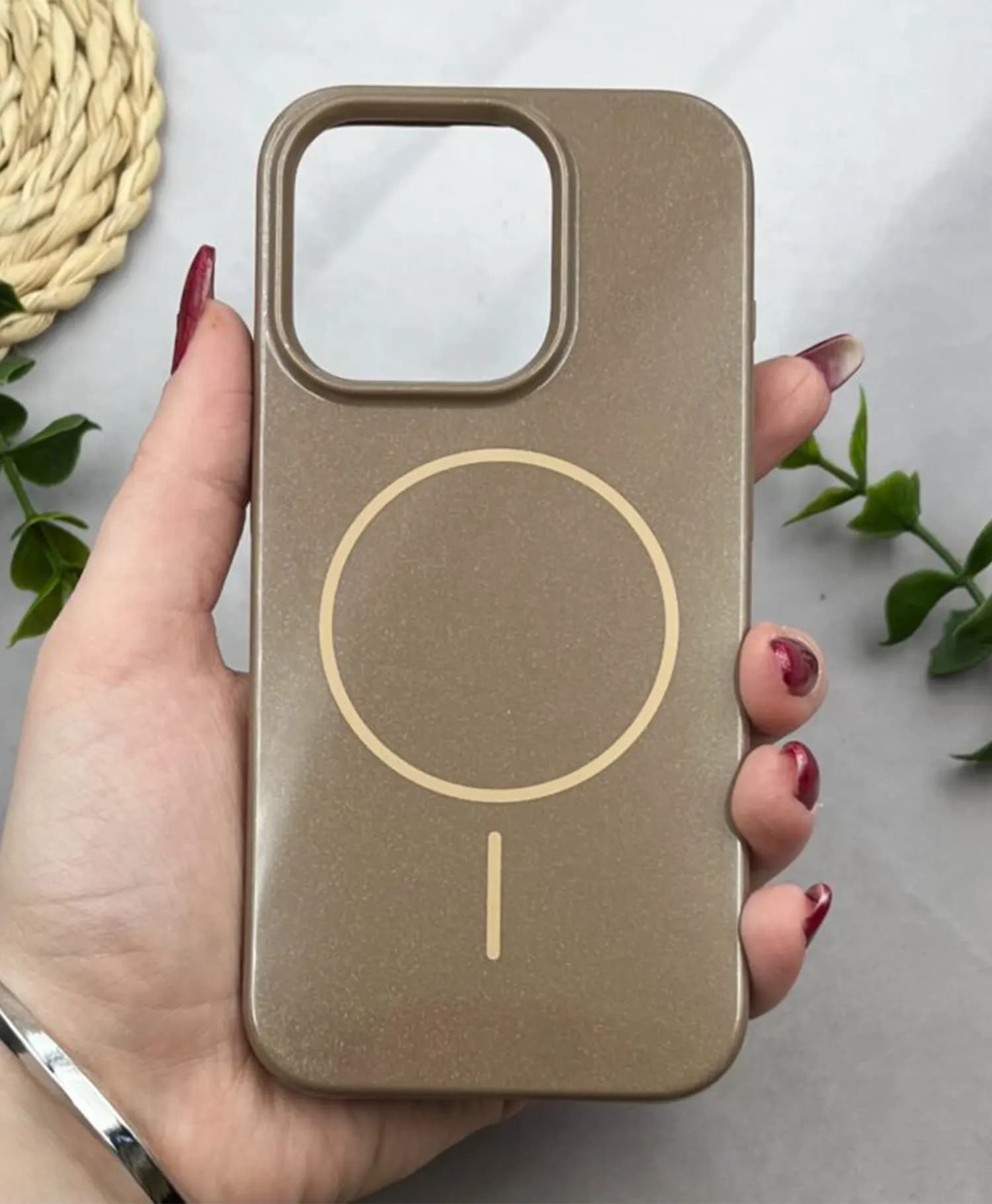 قاب ژله ای شاین مگسیفدار Beats گوشی آیفون Iphone 16 Pro Max — تصویر ۲
