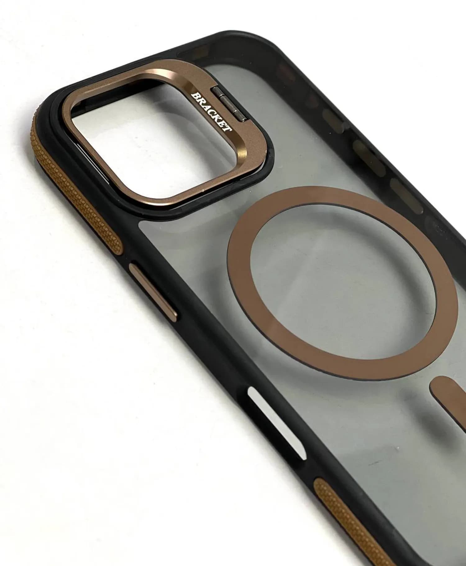 قاب شفاف مگسیفدار استند Bracket گوشی آیفون Iphone 16 — تصویر ۴