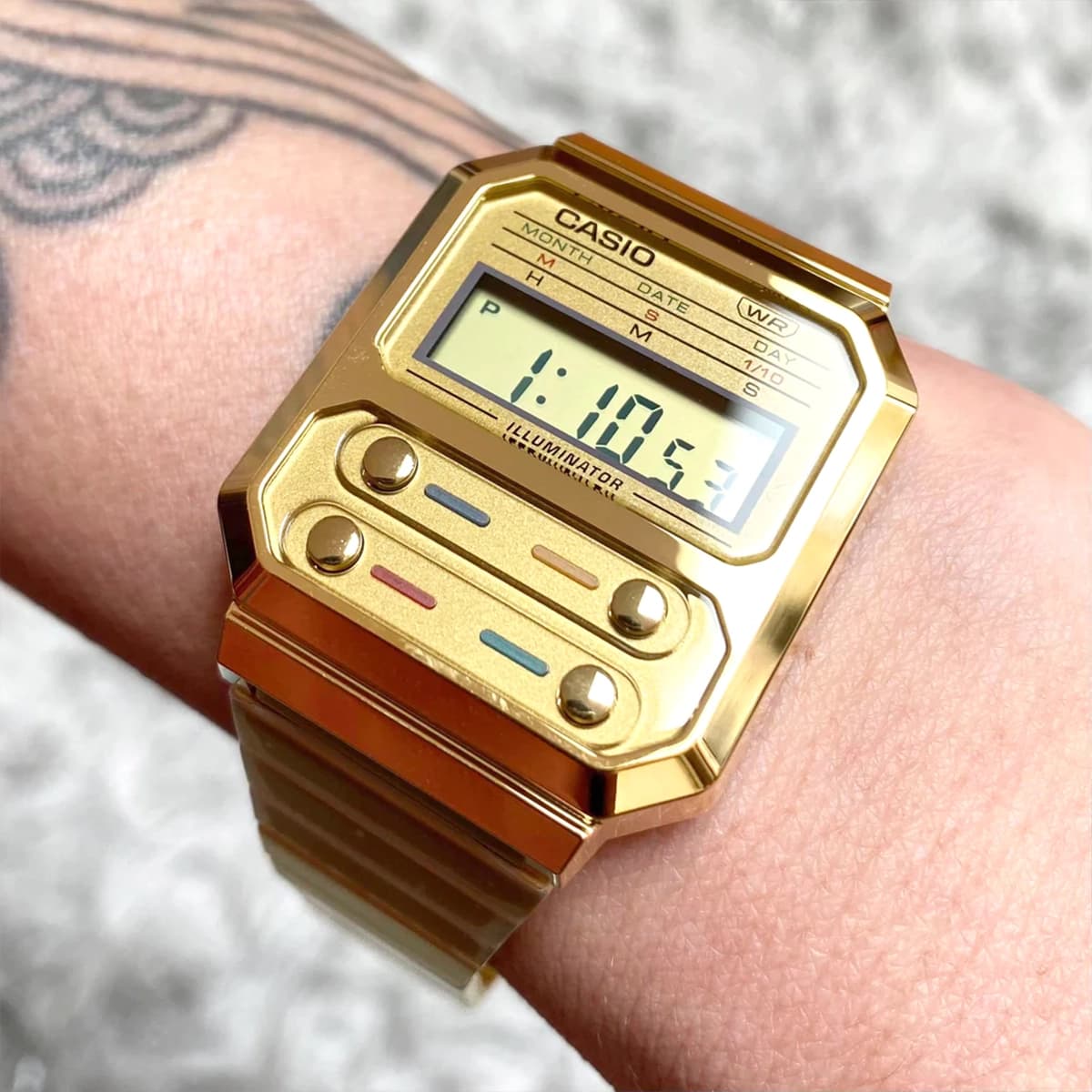 ساعت مچی اسپرت ( مردانه و زنانه ) کاسیو مدل Casio A100WEG-9ADF — تصویر ۳