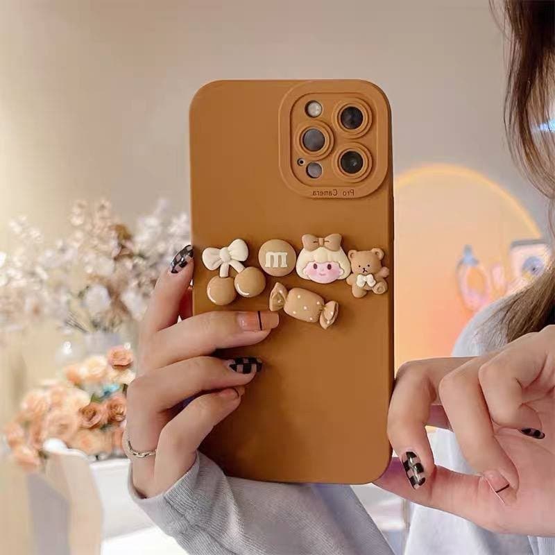 قاب عروسک های مینیمال برجسته(آیفون سامسونگ شیائومی) — تصویر ۳