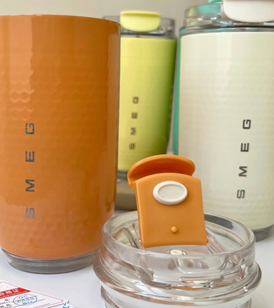 تراول ماگ SMEG اصلی 320 میل — تصویر ۳