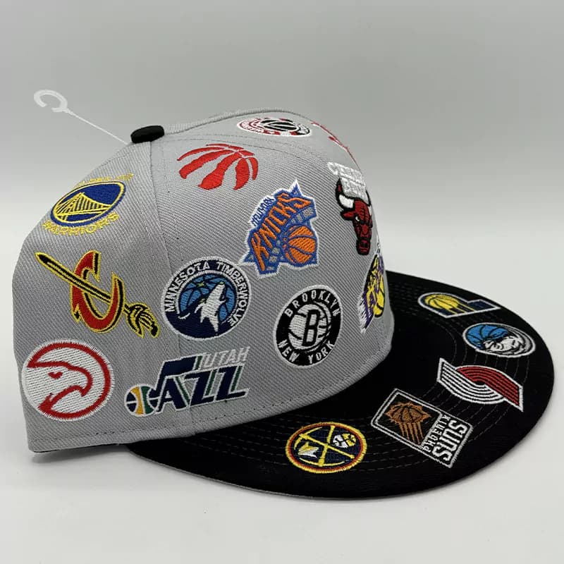 کلاه کپ فیت بک یا پشت بسته مدل NBA فول استیکر — تصویر ۳