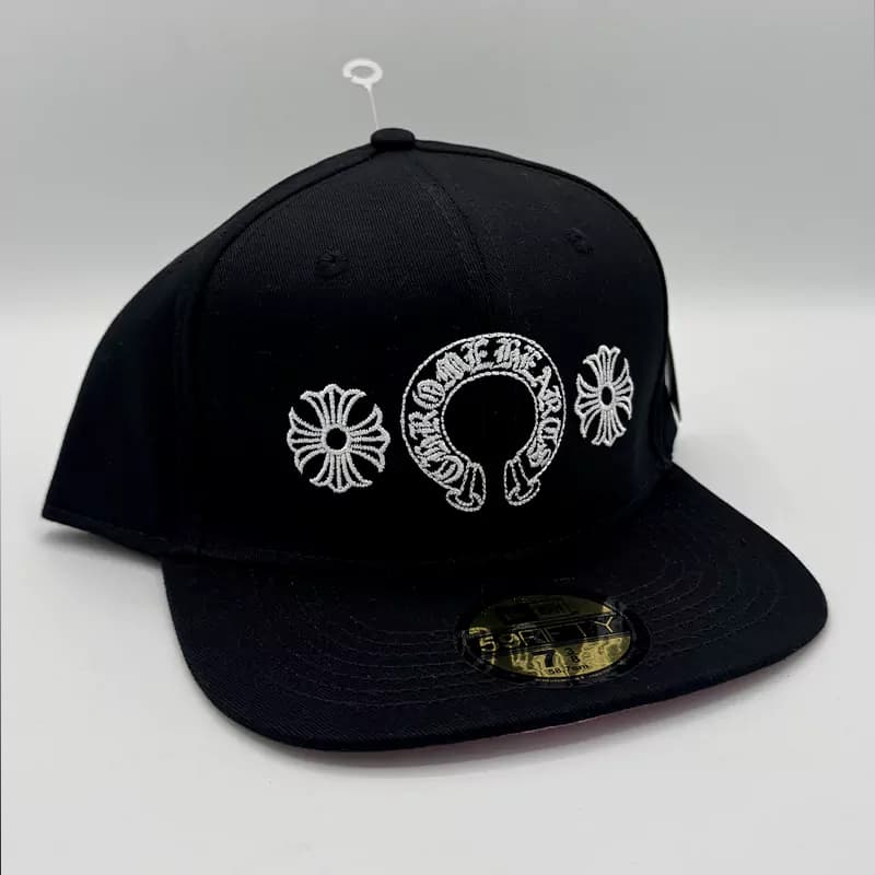 کلاه نقابدار کپ مدل پشت بسته طرح کروم هارتز کد 1 (Chrome Hearts)