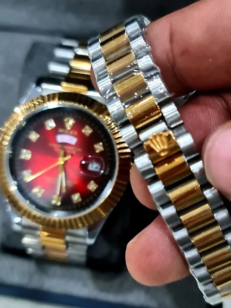 ساعت رولکس Day-Date (نقره ای-طلایی صفحه قرمز) کد 4300