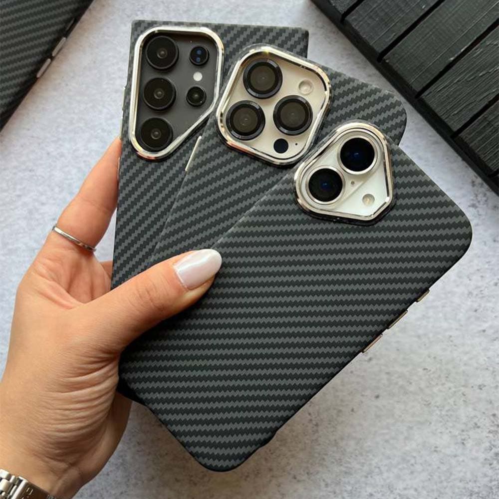 قاب مگسیف Carbon PC مناسب برای گوشی موبایل آیفون Apple iPhone 13 / 13 Pro / 13 Pro Max / 15 / 15 Pro / 15 Pro Max / 16 / 16 Pro / 16 Pro Max — تصویر ۴