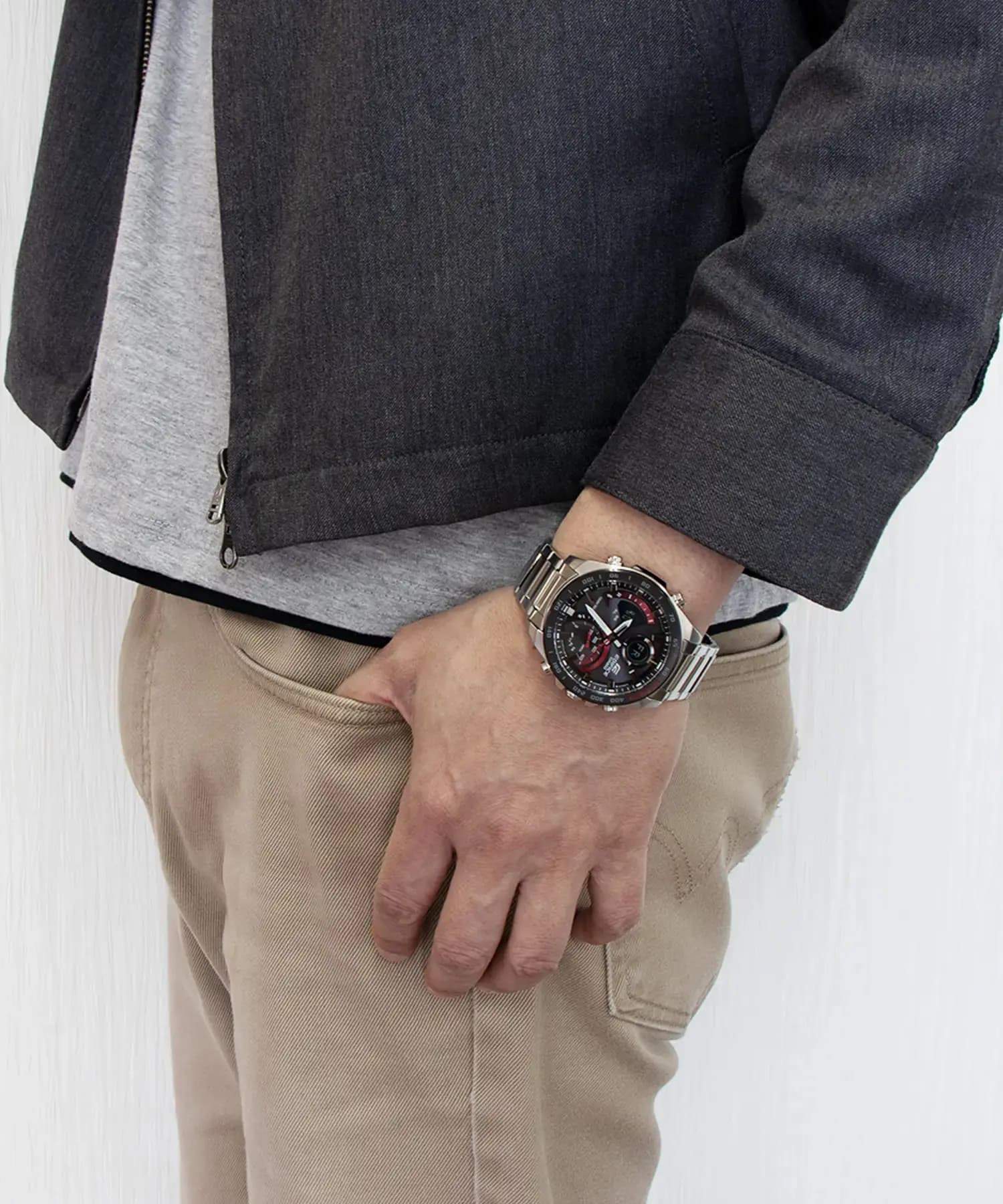 ساعت مچی مردانه اصل کاسیو (casio) زیرمجموعه ادیفایس مدل ECB-900DB-1ADR — تصویر ۵