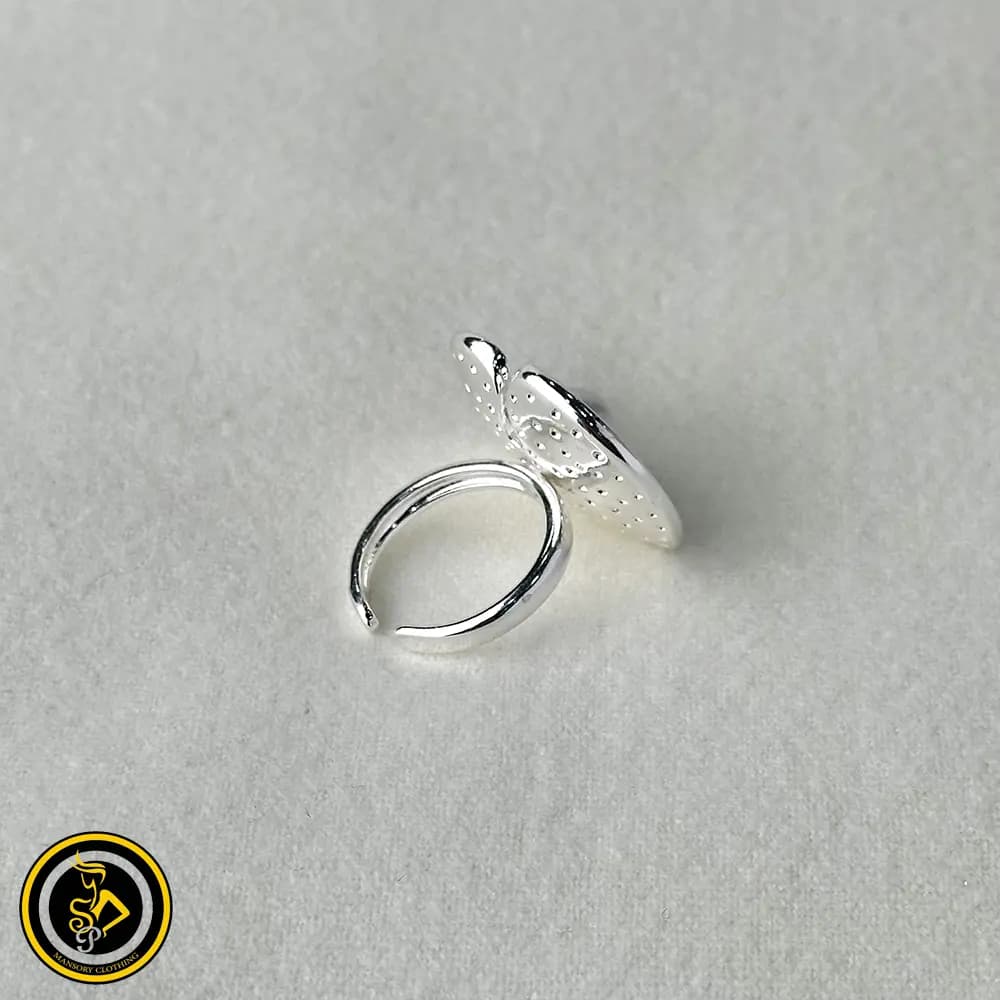 انگشتر زنانه طرح گل — تصویر ۲