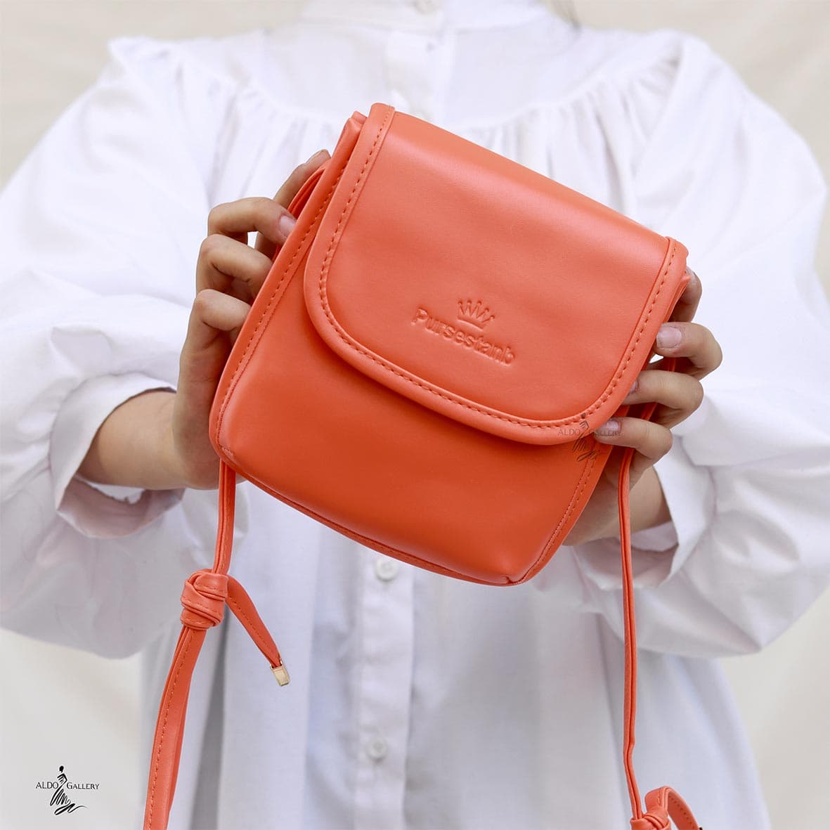 کیف دوشی ارلا — تصویر ۸
