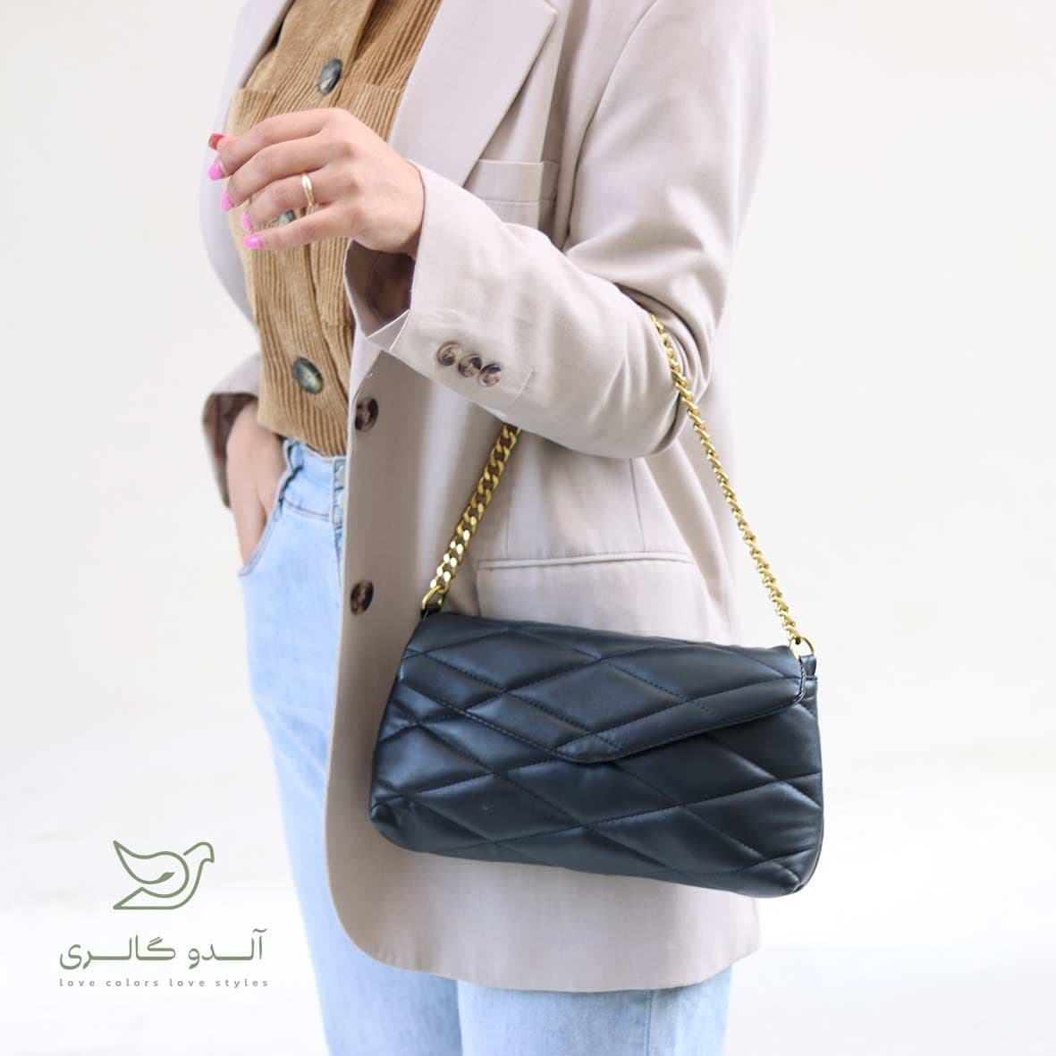 کیف دوشی سیکان — تصویر ۳