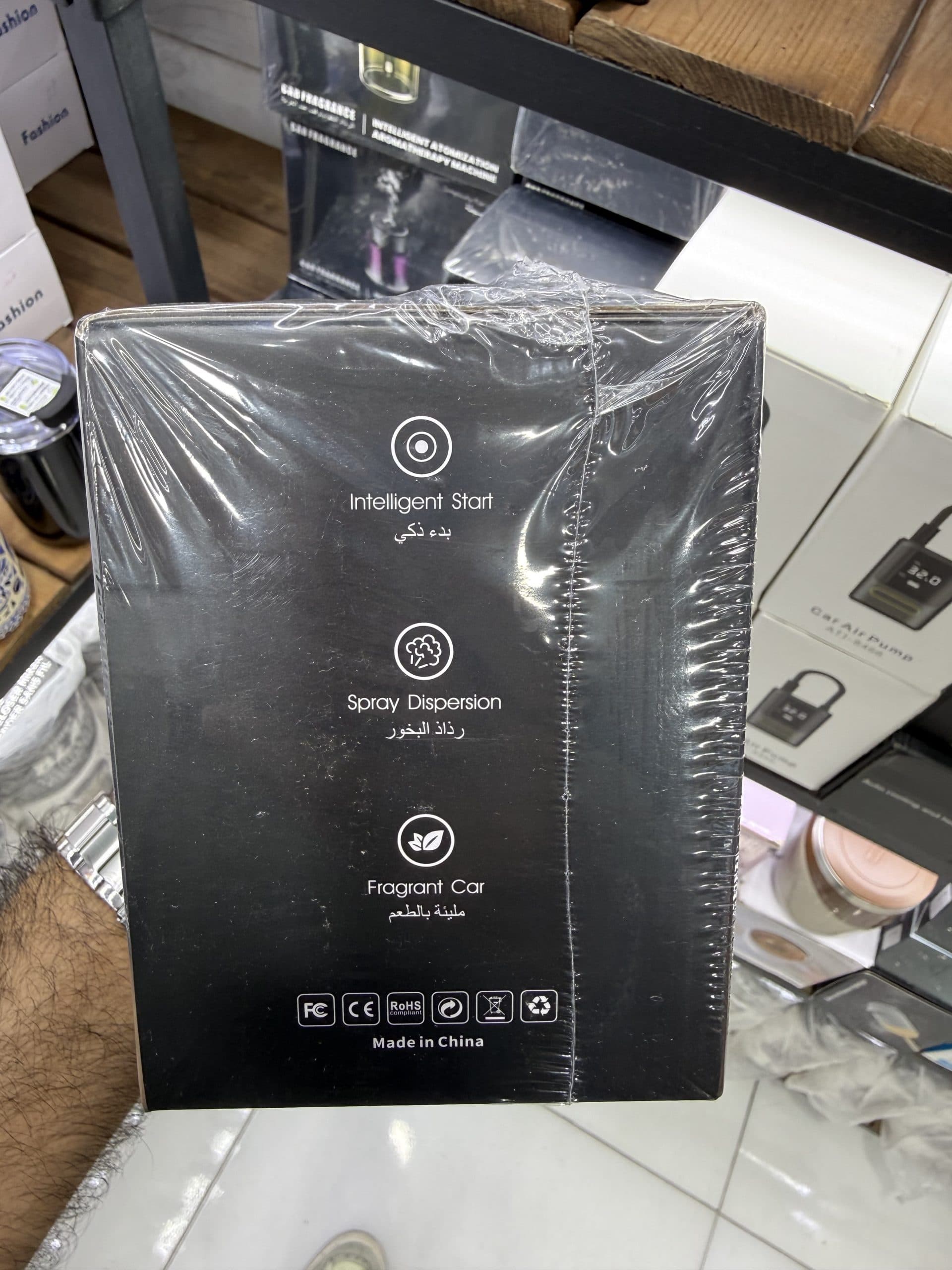 دیفیوزر هوشمند عطر خودرو Car Fragrance، ۱۴۰ میلی‌لیتر، اتمیزاسیون هوشمند، باتری ۳۰۰ میلی‌آمپر، شروع خودکار با حرکت خودرو، سه حالت اسپری |اورجینال(عمده و تک) — تصویر ۴